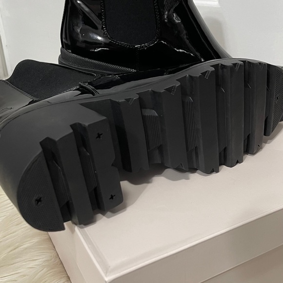 Womens black lug booties - Picture 3 of 6